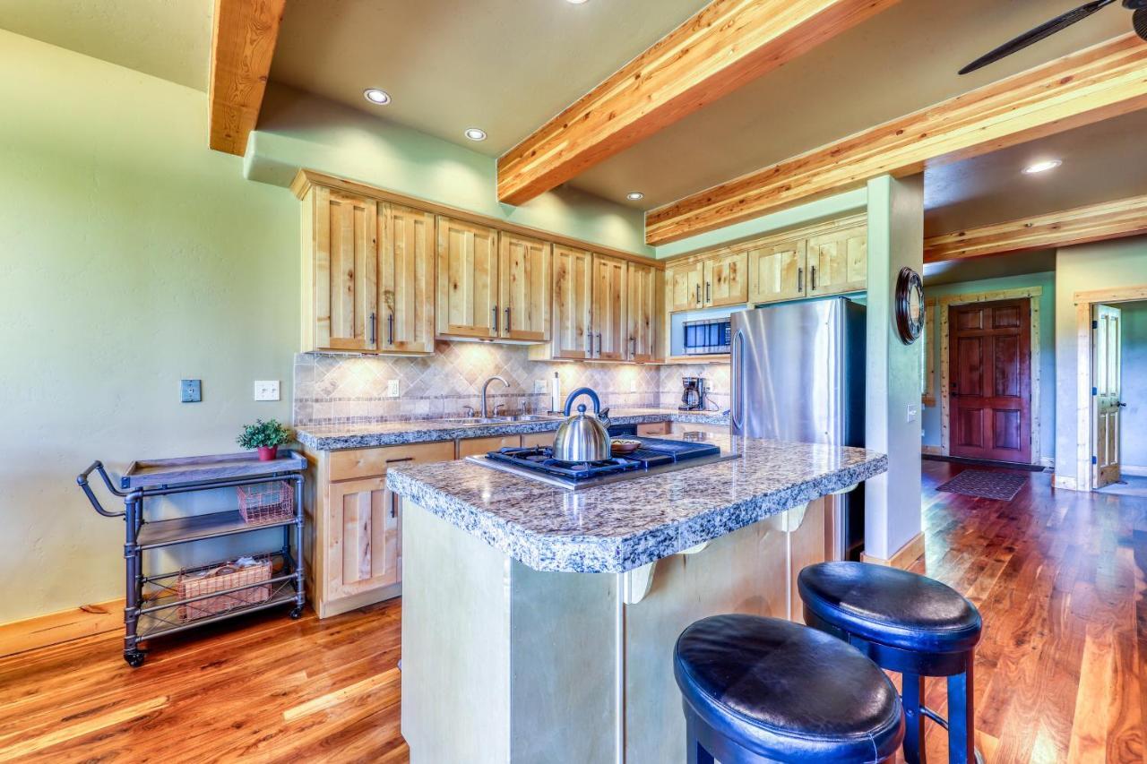 Shiner Creek Retreat Holiday home